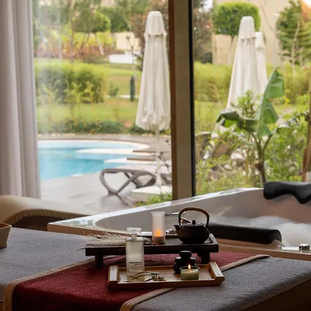 Concorde Luxury & Casino Hotel 5*