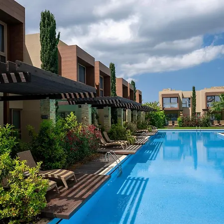 Concorde Luxury & Casino Hotel