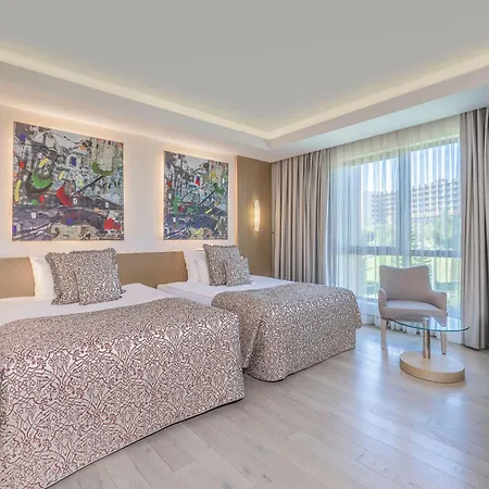 Concorde Luxury & Casino 5* Vokolidha