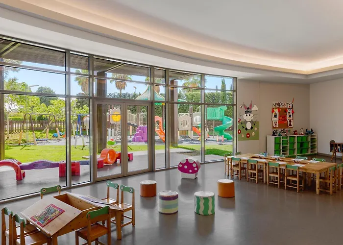 Concorde Luxury & Casino 5* Vokolidha