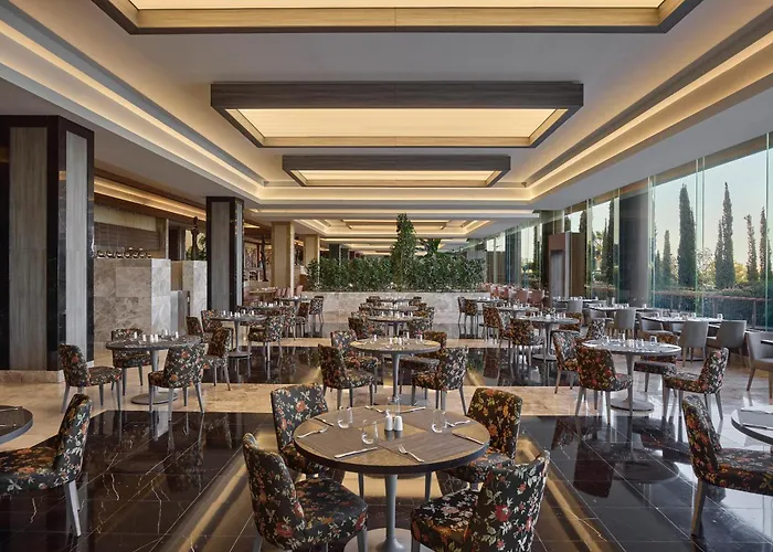 Otel Concorde Luxury & Casino 5*