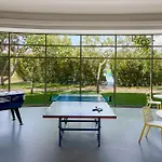 Concorde Luxury & Casino Hotel Vokolidha