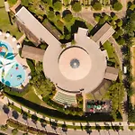 Concorde Luxury & Casino فندق