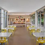 فندق Concorde Luxury & Casino 5*