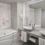 Concorde Luxury & Casino Hotel 5*