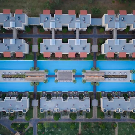 Concorde Luxury & Casino 5* Vokolidha