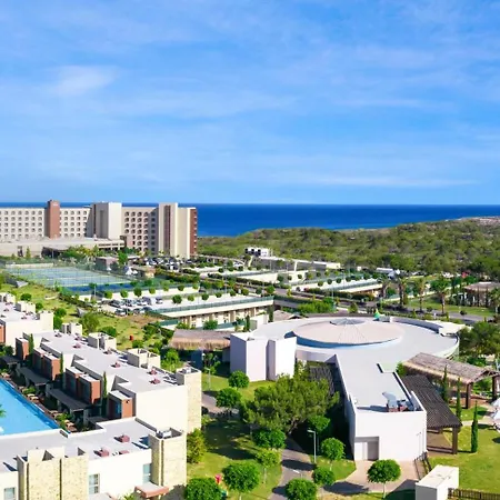 Concorde Luxury & Casino Hotel