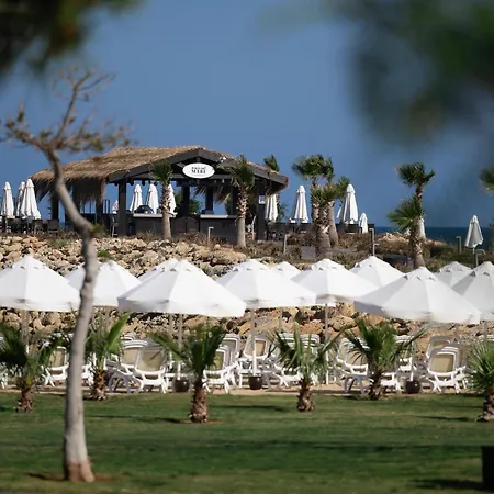 Concorde Luxury & Casino Hotel