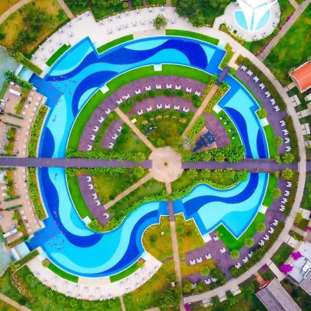 Concorde Luxury & Casino Hotel Vokolidha