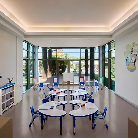 Ξενοδοχείο Concorde Luxury & Casino