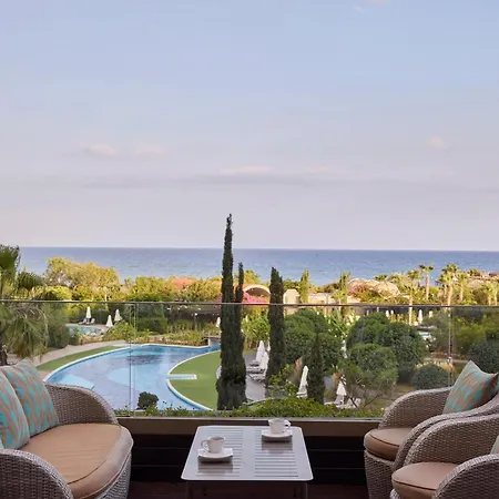 Concorde Luxury & Casino Hotel