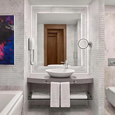 Concorde Luxury & Casino 5* Vokolidha