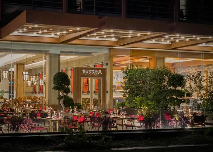 Concorde Luxury & Casino 5* Vokolidha