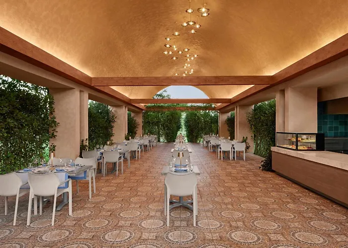 Concorde Luxury & Casino Ξενοδοχείο 5*