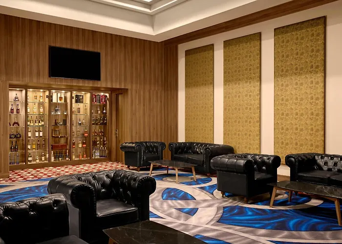 Concorde Luxury & Casino 5* Vokolidha